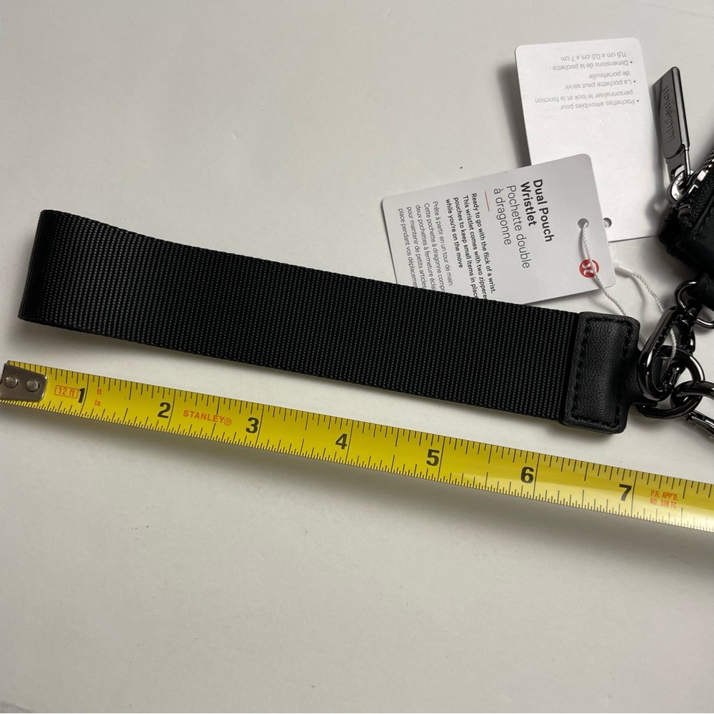 Lululemon Dual Pouch Wristlet (Black) - Picture 12 of 15